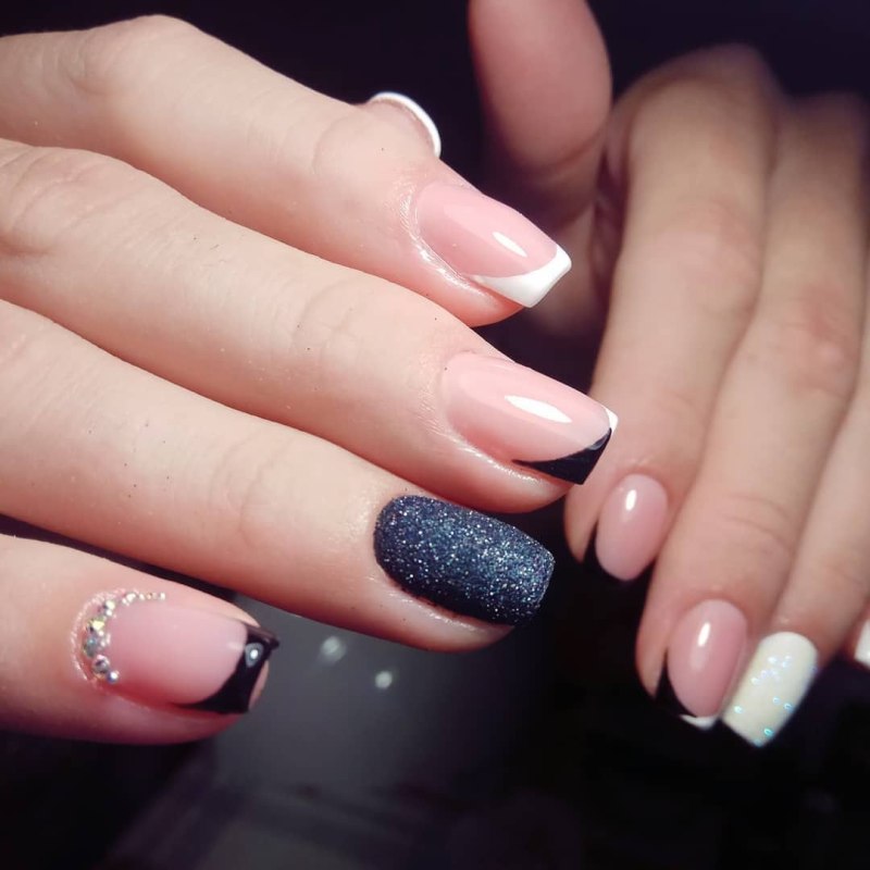 Ногти квадрат