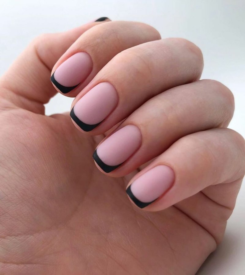 Маникюр на квадратные ногти