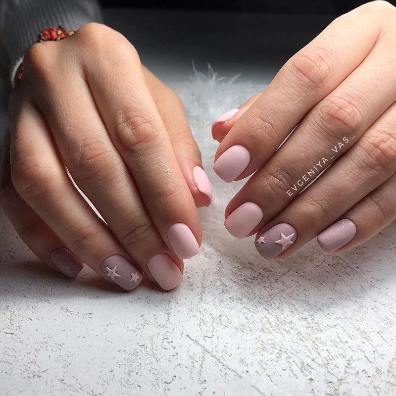 Деловой маникюр