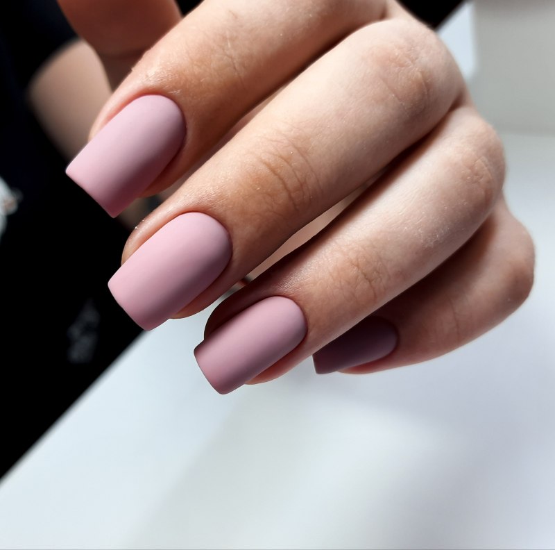 Маникюр на квадратную форму