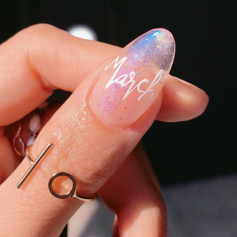 Прозрачные ногти