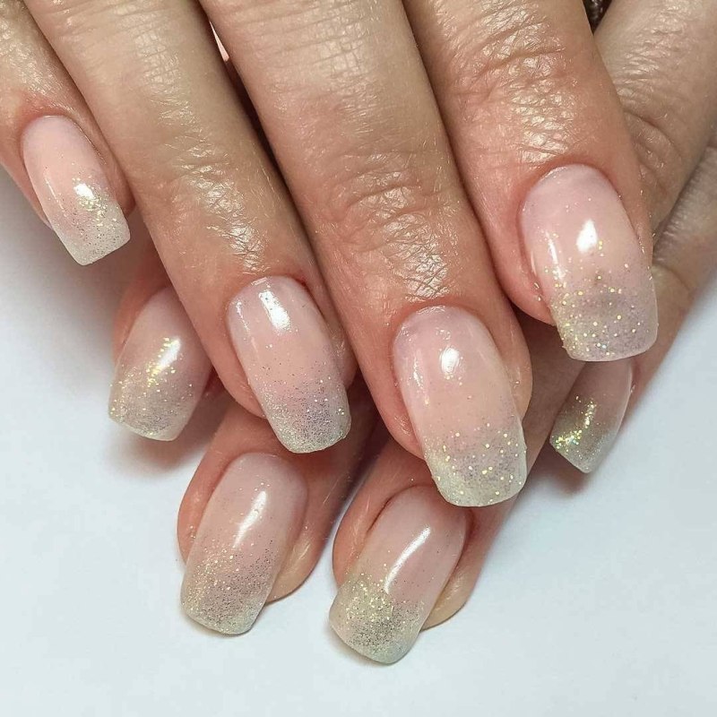 Прозрачные ногти