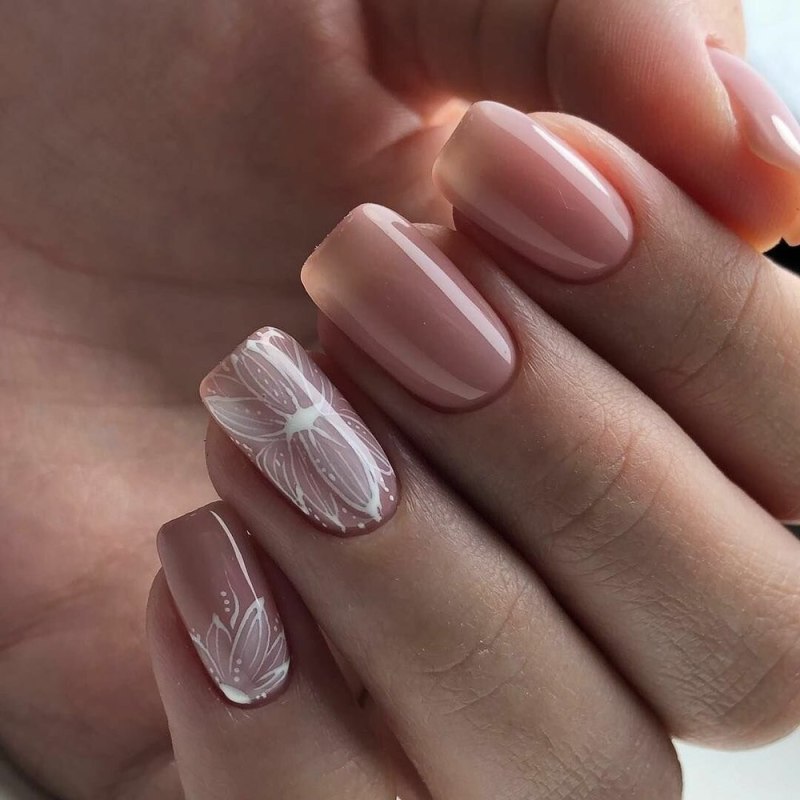 Маникюр 2021 нюдовые оттенки на короткие ногти