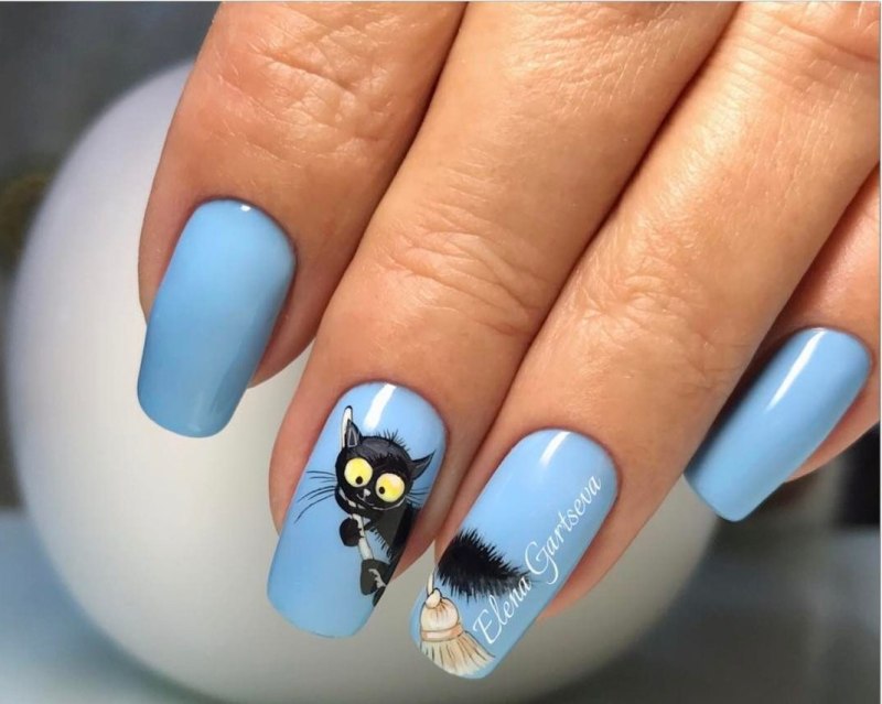Маникюр с кошками на ногтях