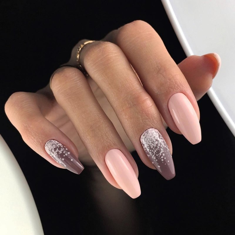 Ногти овальные дизайн