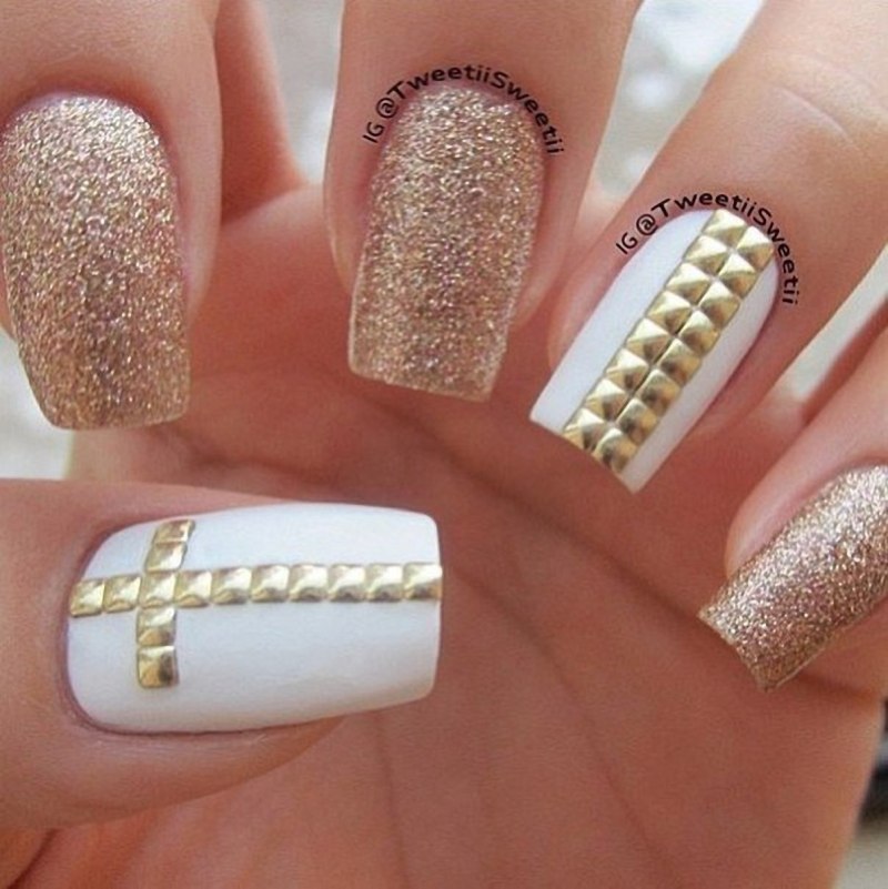 Золотые ногти