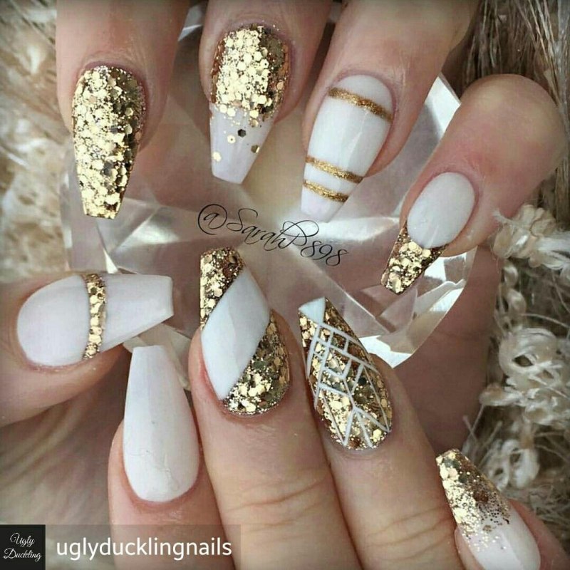 Шикарные ногти белые