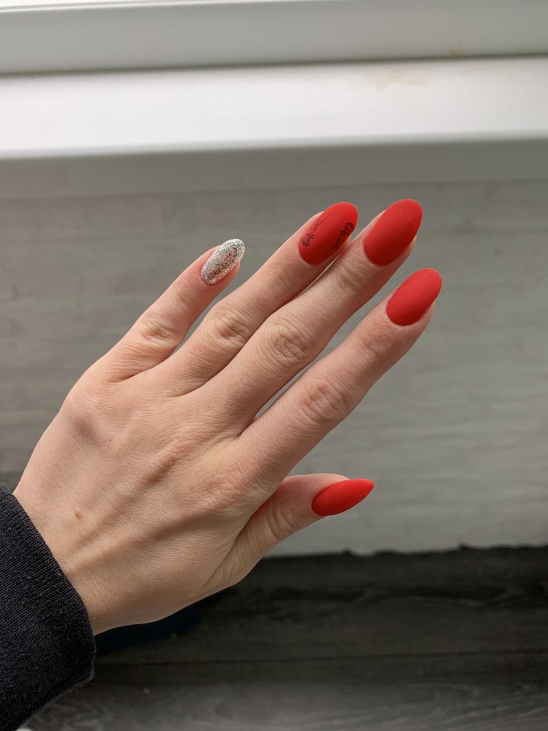 Бич маникюр на длинные ногти