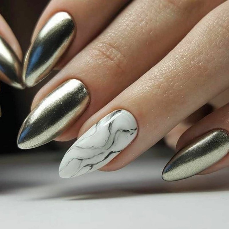 Гель лак белый с зеркальным