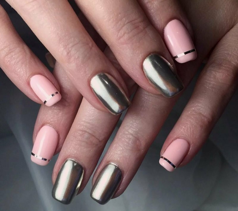 Зеркальный маникюр