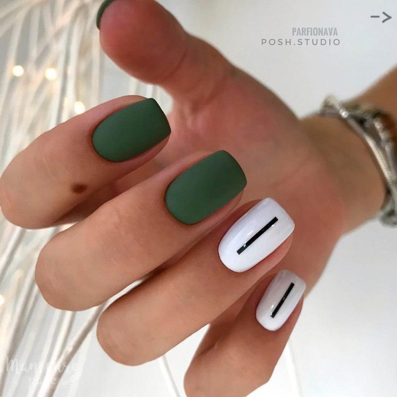 Мятный маникюр