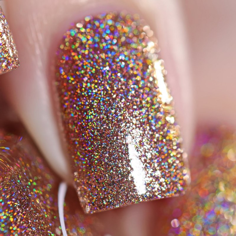 Маникюр с блестками