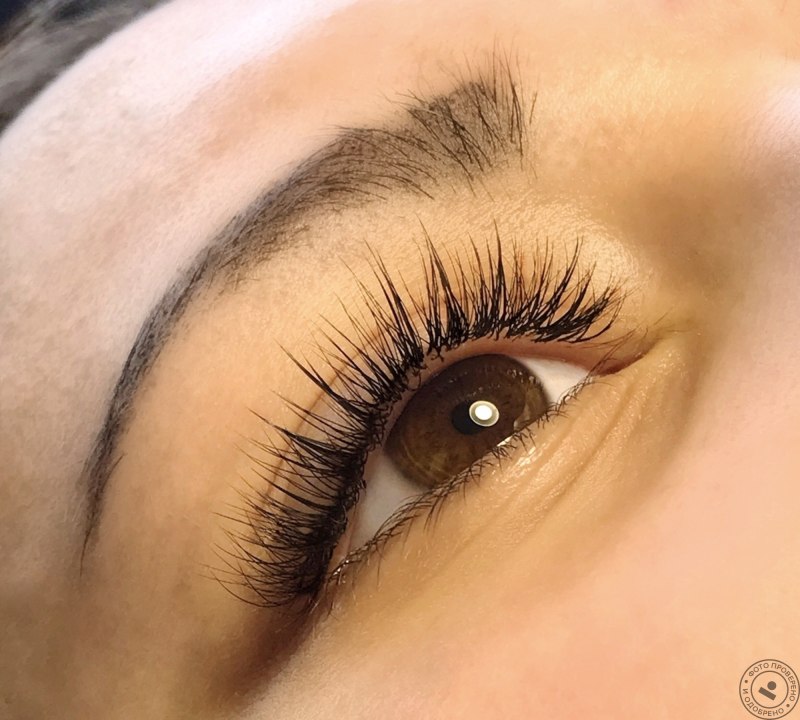 Наращивание ресниц классика 1d