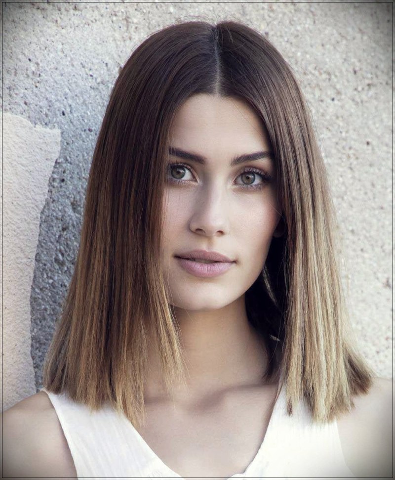 Ровная стрижка на длинные волосы