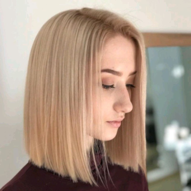 Джессика Альба средние волосы