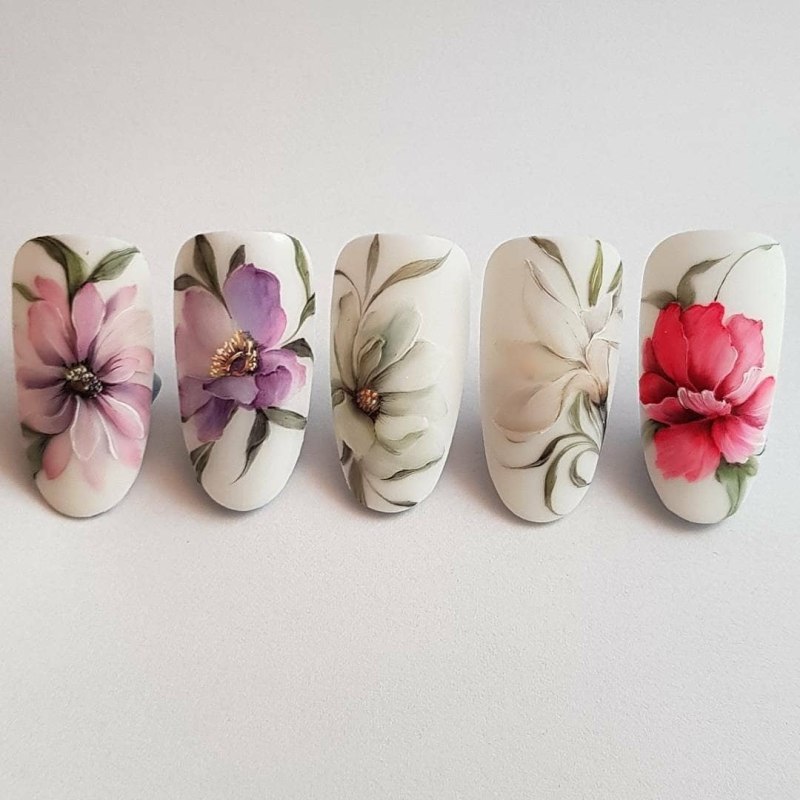 Ногти с разводами