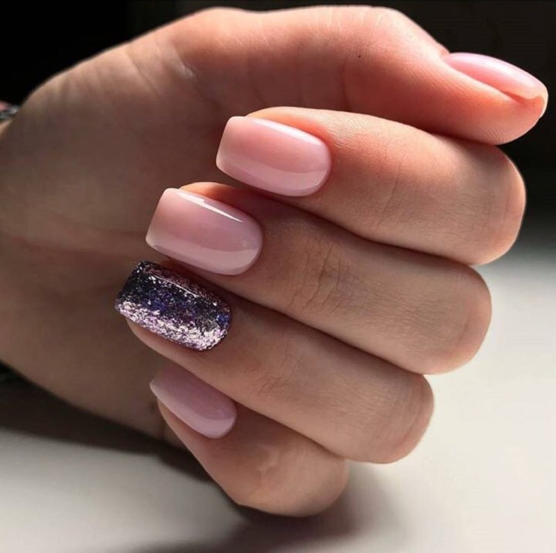 Ногти серебро