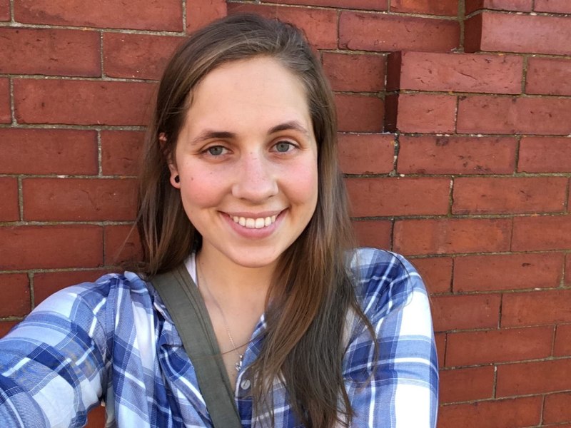 Кэти Гамильтон