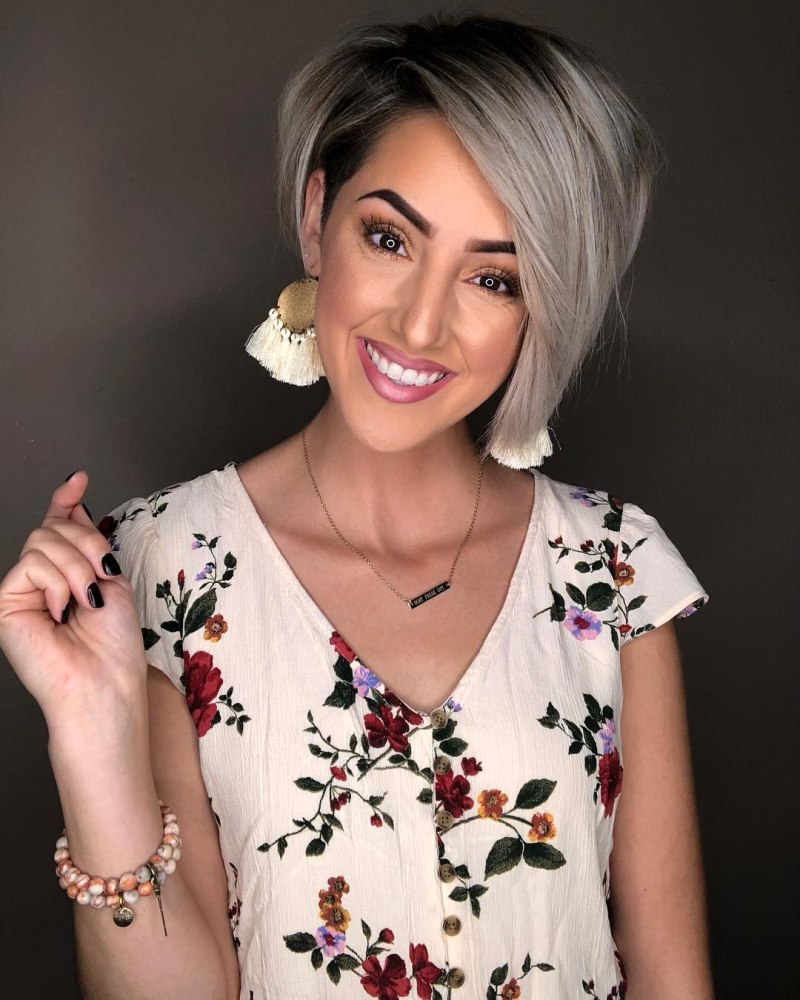 Модные стрижки для женщин