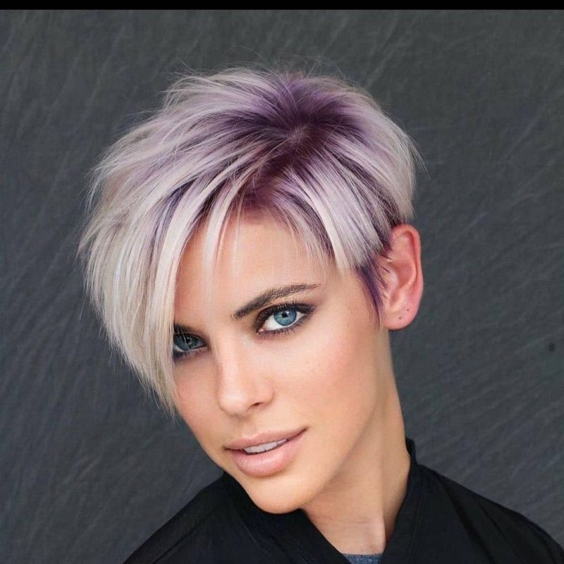 Короткие женские стрижки 2022