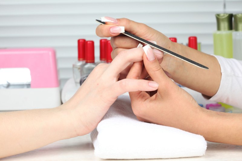 Мастер маникюра и педикюра