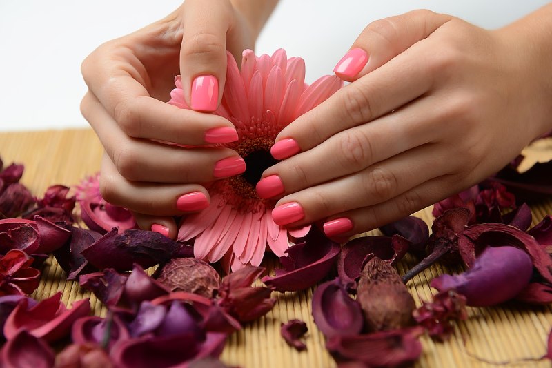 Атрибуты маникюра