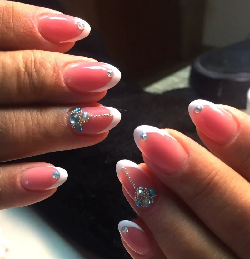 Прозрачные ногти