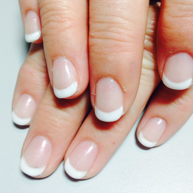 Маникюр с блестками