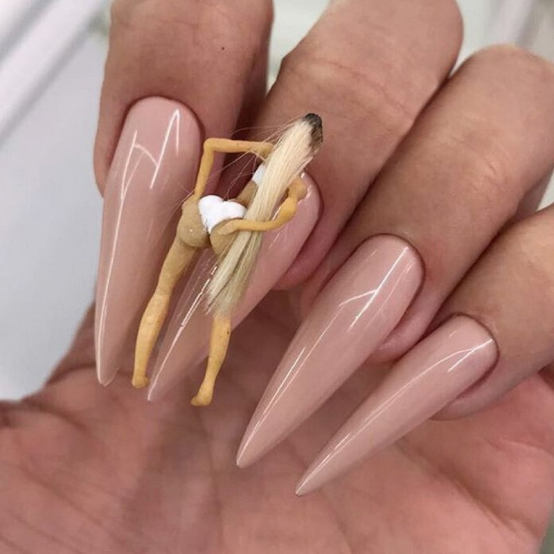Креативный маникюр на длинные ногти