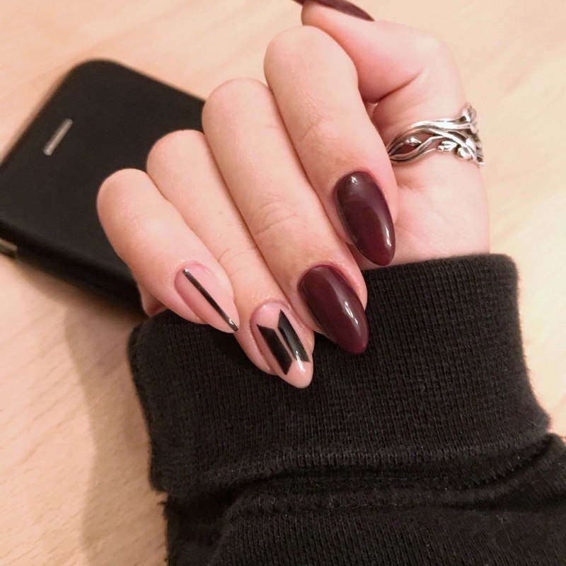 Маникюр БТС АРМИ