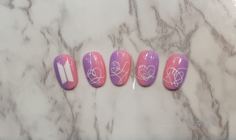 Персона маникюр БТС