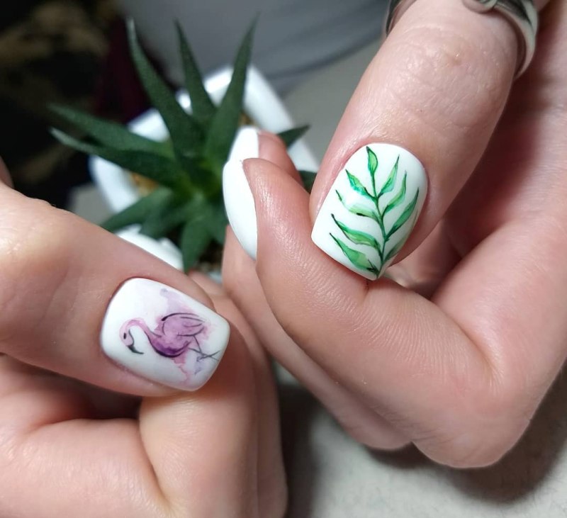 Нежный маникюр