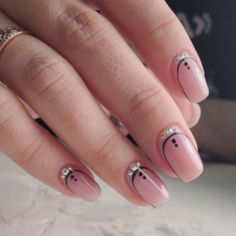 Весенний маникюр