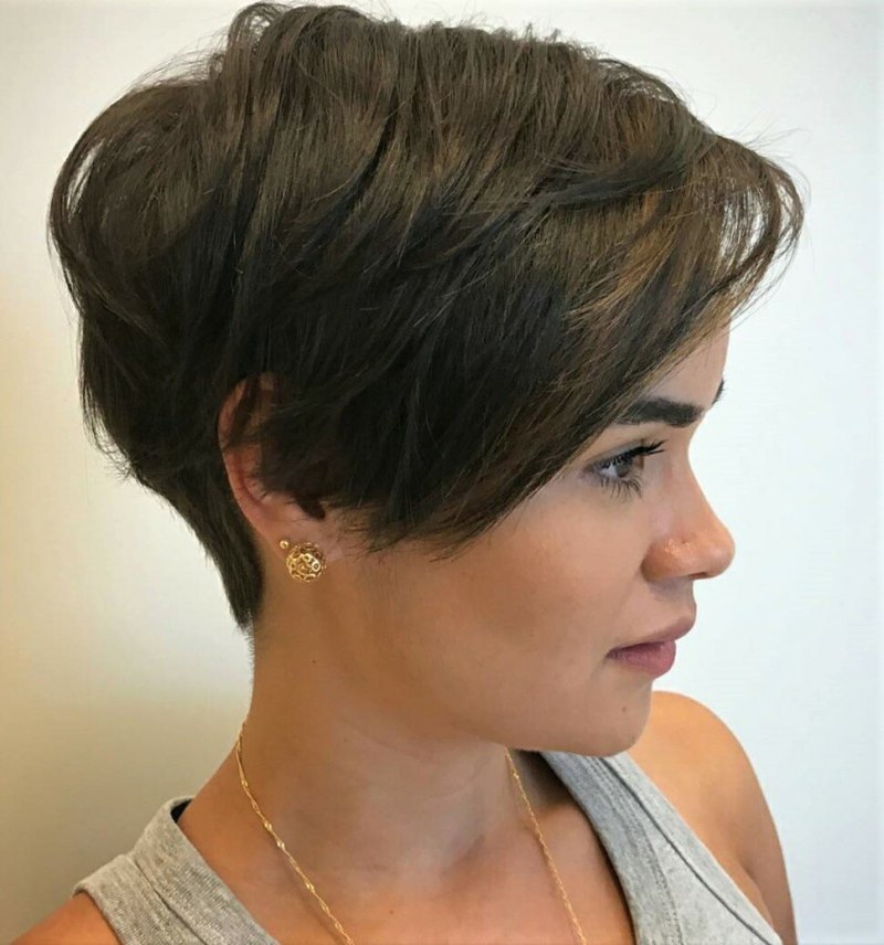 Стрижка Пикси Боб на густые волосы