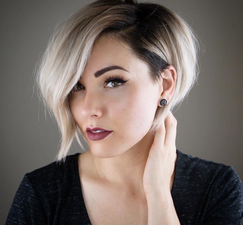 Хлоя Браун стрижка