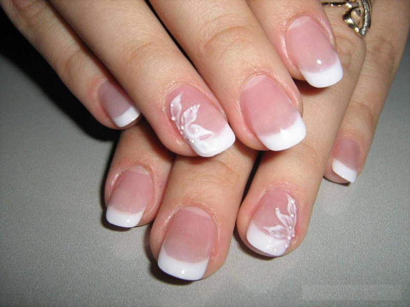 Шеллак французский маникюр