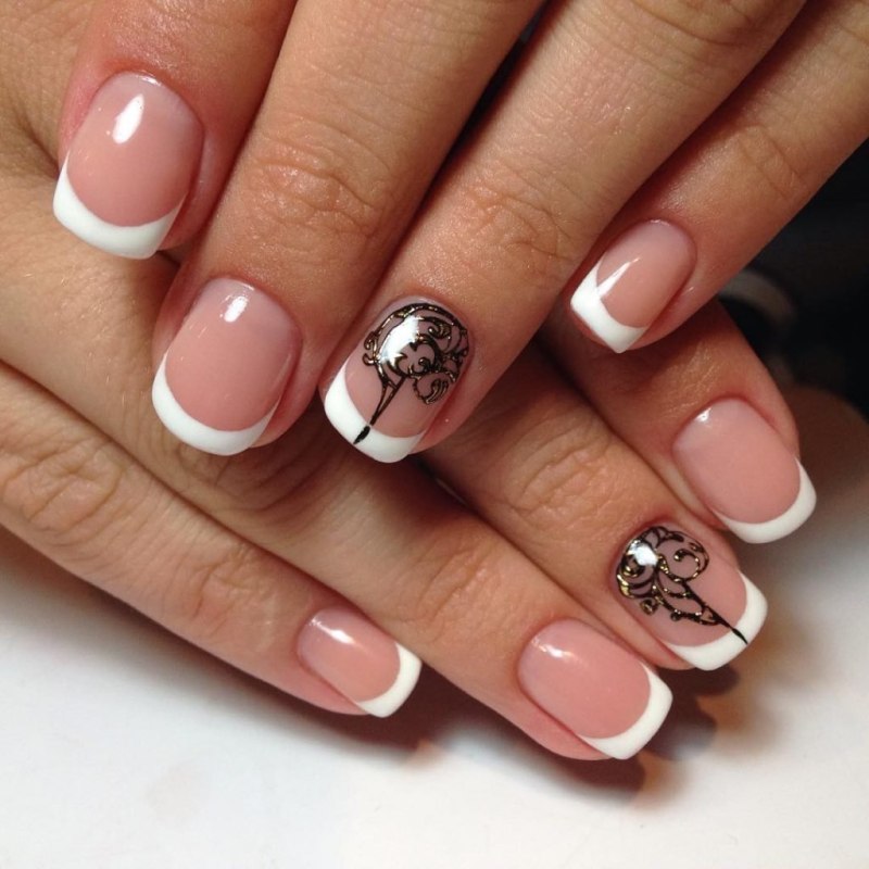 Розовые ногти