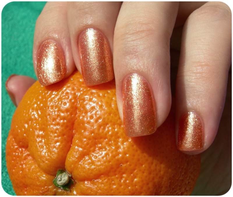 Оранжевый маникюр