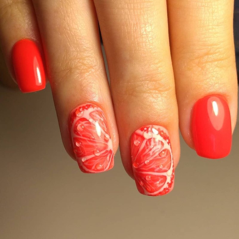 Сочный апельсин на ногтях