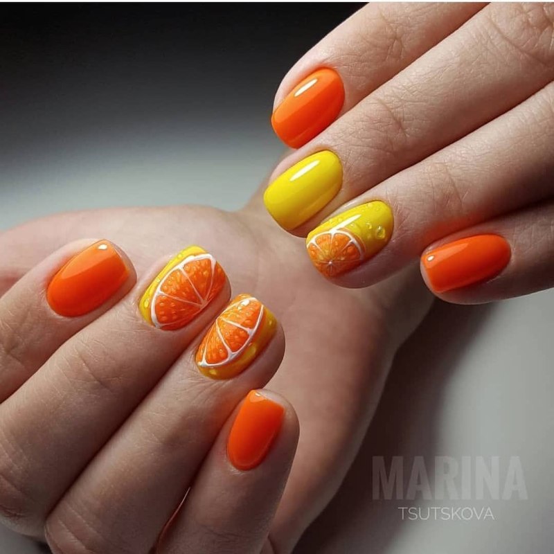 Маникюр с апельсином