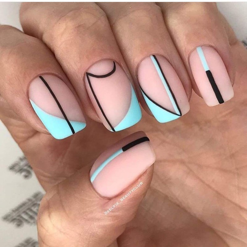 Геометрия на ногтях