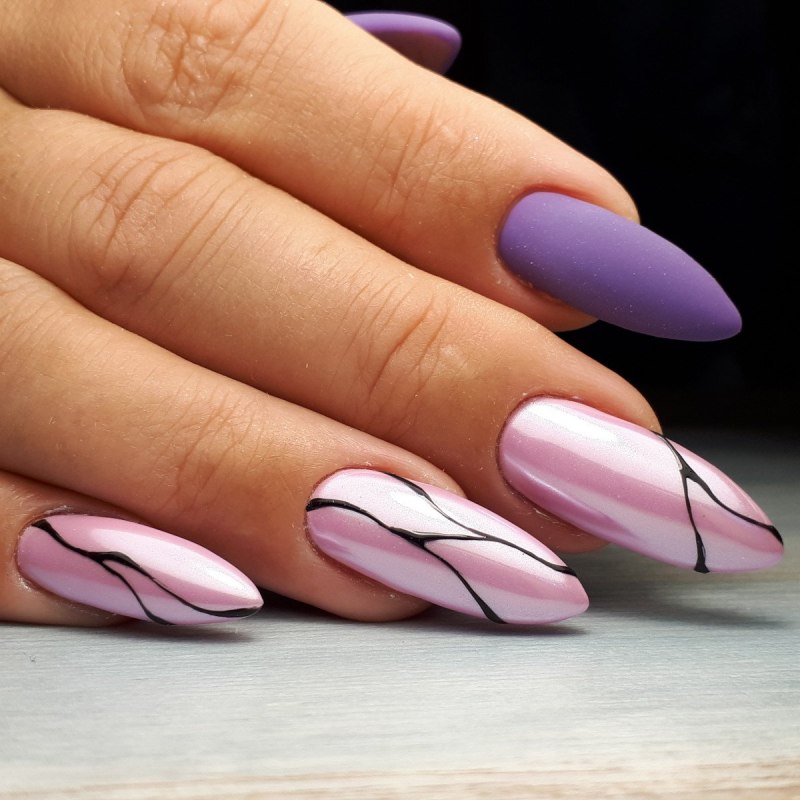 Френч 2021 миндалевидная форма