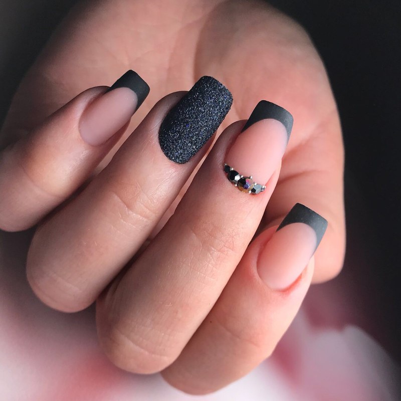 Форма ногтей гробик