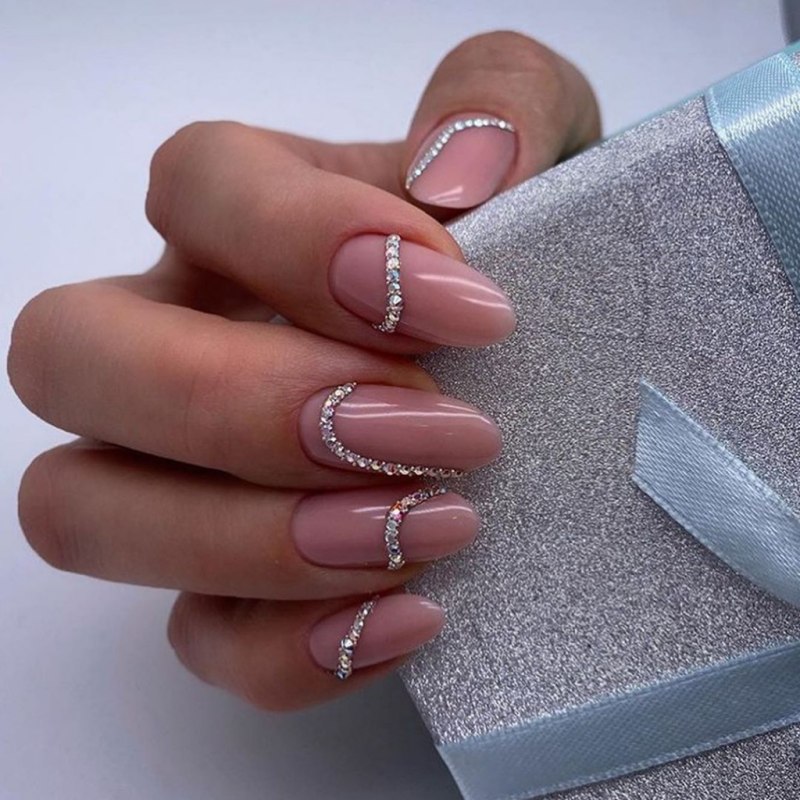 Красивый маникюр на квадратные ногти