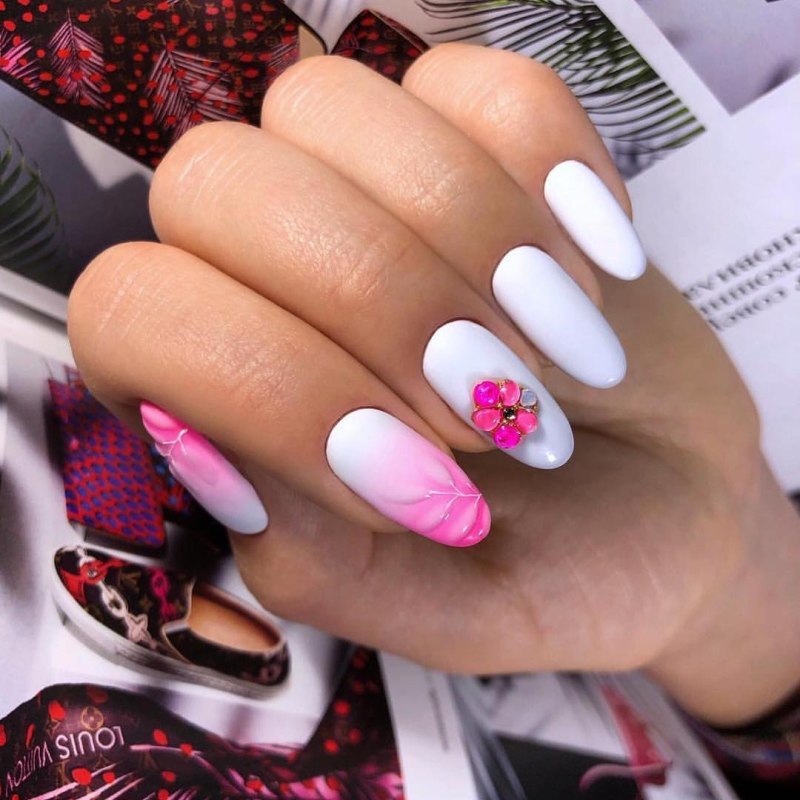 Трендовый маникюр