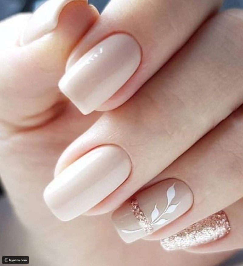 Маникюр в пастельных тонах