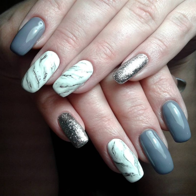 Ногти с разводами