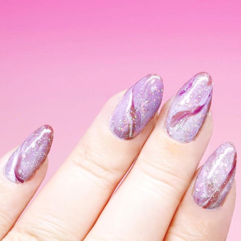 Марбл Стоун маникюр