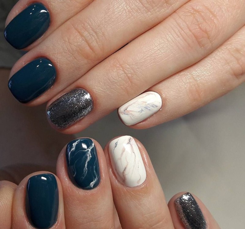 Маникюр Бетти Купер