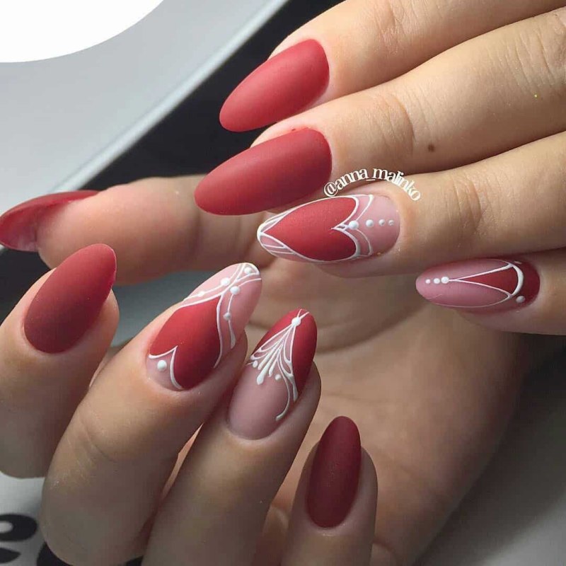 Красный миндаль 2020